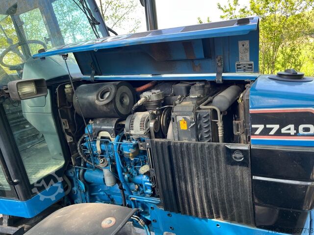 Tractor Ford 7740 SLE