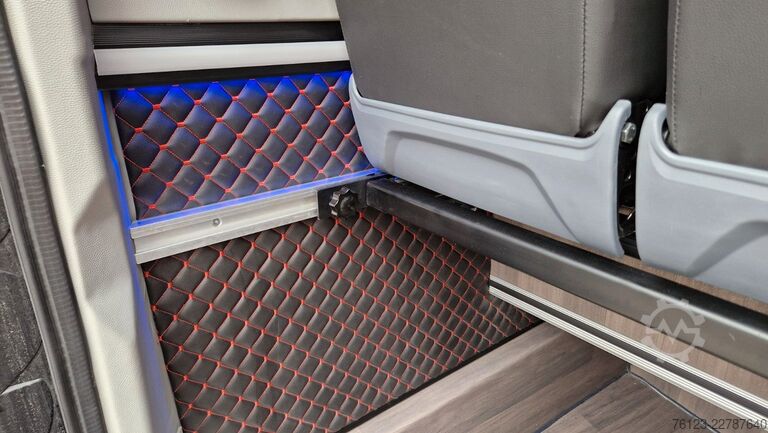 Minibus MERCEDES-BENZ 519 und 517 Glasdach XXL  20 Sitze Lord Exclusiv
