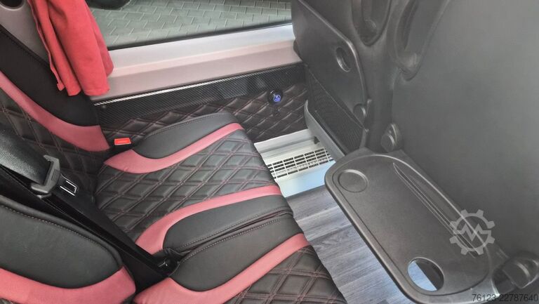 Minibus MERCEDES-BENZ 519 und 517 Glasdach XXL  20 Sitze Lord Exclusiv