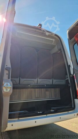Minibus MERCEDES-BENZ 517 Lord Comfort XXL Vorlauffahrzeug 23 SS