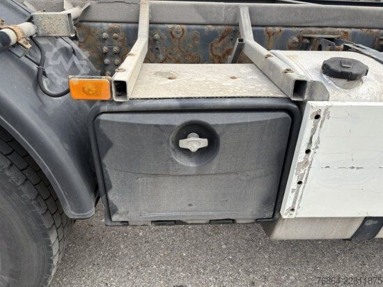 Φορτηγό εναλλασσόμενου αμαξώματος VOLVO FH12 420, 6X2, BDF, SCHALTGETRIEBE/MANUELL, TACHOSCHEIBE/ANALOG
