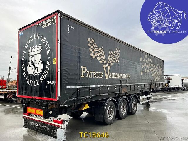 Transporte de contenedores Hoet Trailers + Caisse Libner 2018