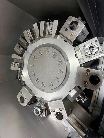 CNC soustruh DOOSAN Lynx 300M