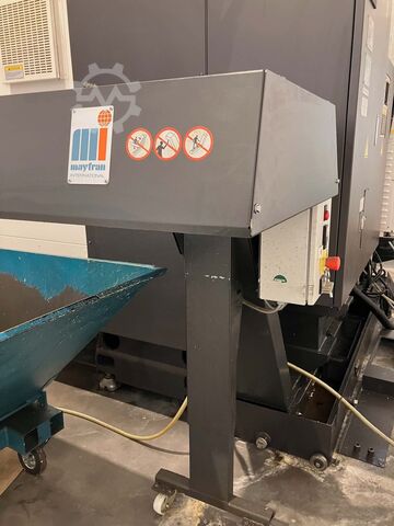 Vertikalni centar za mahinacije Okuma GENOS M560-V-e