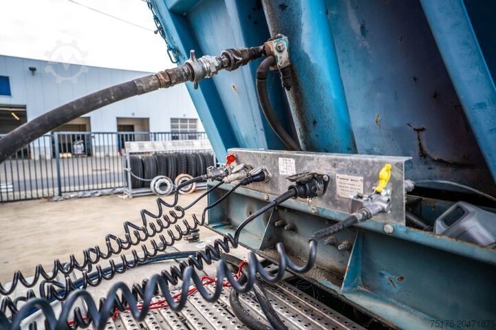 Wywrotka BENALU FRUEHAUF DF33