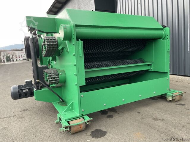 Kalapácsmalom HAAS GmbH HSZ 1600