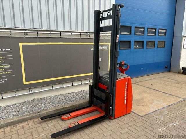 VS-22727 Electric stacker Linde L14 with fork carriage LINDE L14
