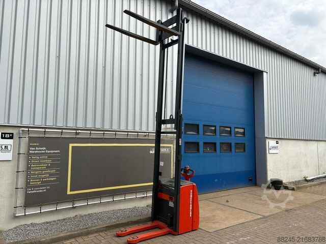VS-22727 Electric stacker Linde L14 with fork carriage LINDE L14