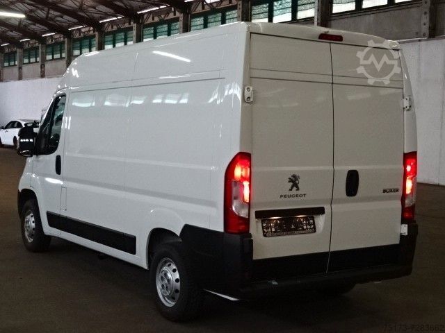 High top van PEUGEOT Boxer HDi 333 L2H2 S&S Pro Klima