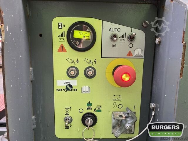 Schaarlift Skyjack SJ6832 RTE