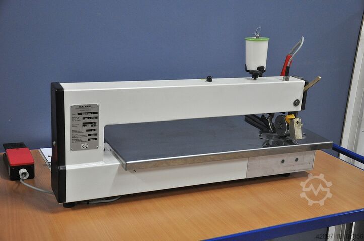 Mașină de îmbinat furnir Kuper FWM 630 T