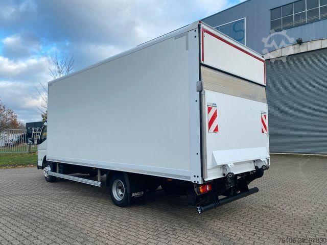 Box truck FUSO Canter 9C18 Koffer mit Ladebordwand