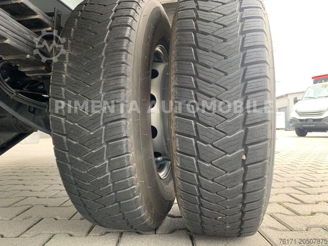 Koelwagen met geïsoleerde laadbak IVECO Daily 70C18A8 -20°C AUT ThermoKing LBW ALU AHK