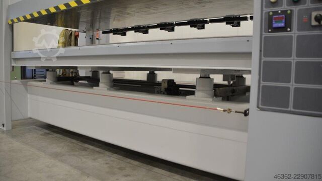 Prasa do forniru ITALPRESSE UT6L