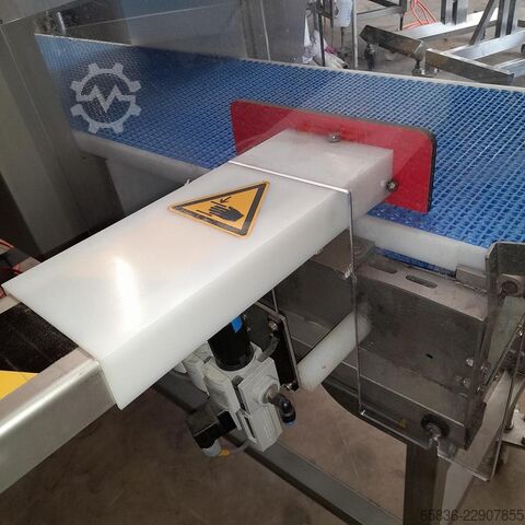2021 Minebea Intec metaaldetector met transportband Minebea Intec 