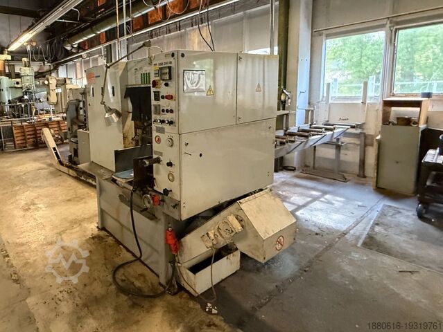 Mașină de ferăstrău cu bandă complet automată KASTO SSB 260 VA Serie 113