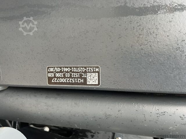 Stivuitor electric cu 4 roți Linde E25L-01