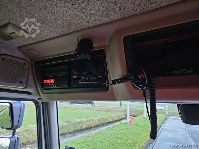 Bâche coulissante DAF LF 210 7.49T AIRCO LIFT