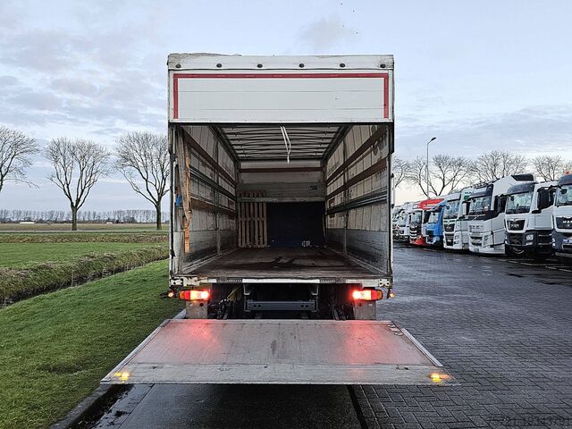 Bâche coulissante DAF LF 210 7.49T AIRCO LIFT