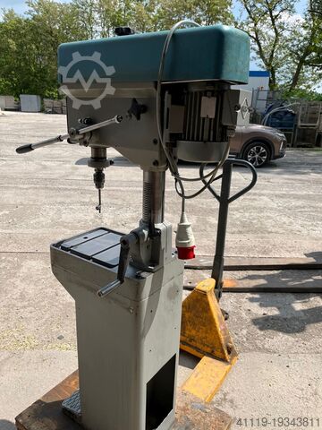 Τρυπάνι πάγκου IXION BTU15