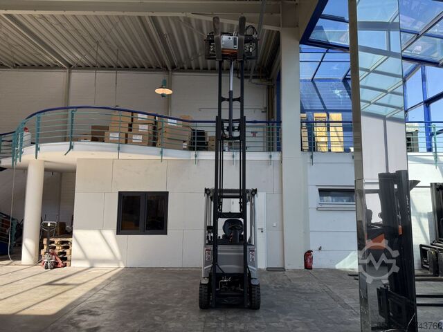 Empilhador eléctrico de 3 rodas Still RXE 15 / ZVG+SS / nur 129 Std.