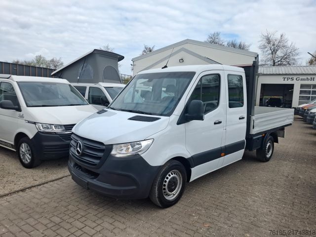 Pick-up bestelwagen MERCEDES-BENZ Sprinter 216 CDI Doka  1. Hand