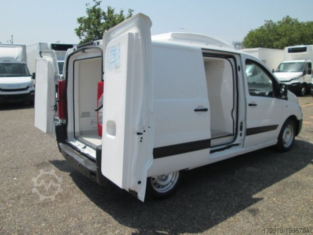 Koelwagen met geïsoleerde laadbak FIAT Scudo *Carrier Kühlwagen*Euro5*