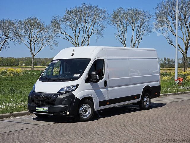 Camioneta familiar de techo alto PEUGEOT BOXER 2.2 L4H2 Automaat Navi