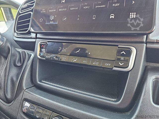 Camioneta familiar de techo alto PEUGEOT BOXER 2.2 L4H2 Automaat Navi