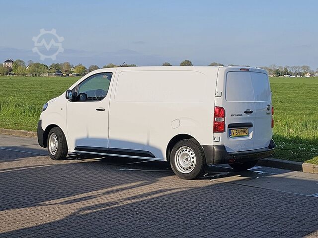 Camioneta familiar de techo alto FIAT SCUDO 1.5 L2 Airco Camera