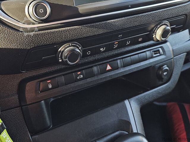 Camioneta familiar de techo alto FIAT SCUDO 1.5 L2 Airco Camera