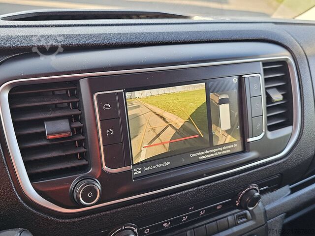 Camioneta familiar de techo alto FIAT SCUDO 1.5 L2 Airco Camera