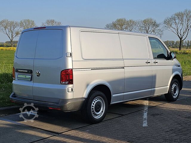Camioneta familiar de techo alto VOLKSWAGEN TRANSPORTER 2.0 TDI L2H1 Navi Automaat