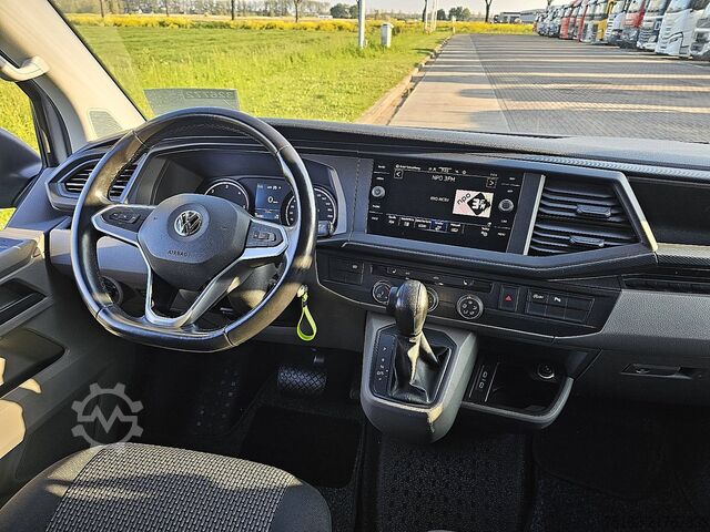 Camioneta familiar de techo alto VOLKSWAGEN TRANSPORTER 2.0 TDI L2H1 Navi Automaat