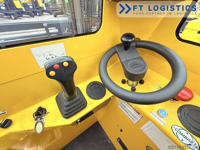 Carrello elevatore a 4 direzioni Combilift C3000STE TRIPLEX WIDE POSITIONER CABIN