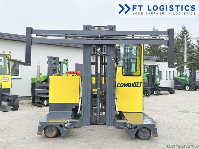 Carrello elevatore a 4 direzioni Combilift C3000STE TRIPLEX WIDE POSITIONER CABIN