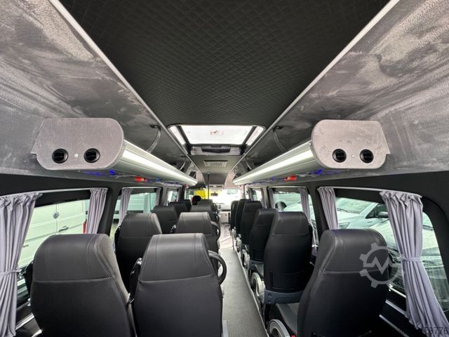 Minibús VOLKSWAGEN Crafter 21+3 Bus Automatik LED Klima Heizung