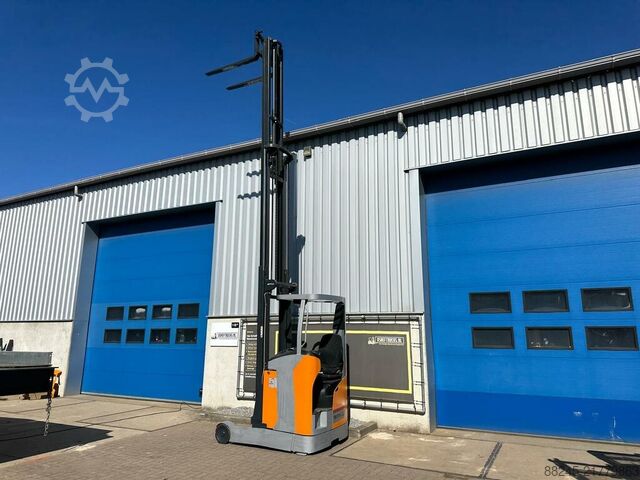 Reachtruck Still FMX14, model VS-22740 STILL FMX14