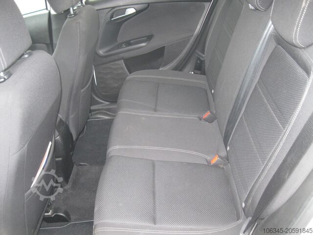 N1 Vrachtauto 4-zits Stationwagen FIAT TIPO