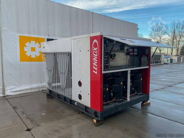 Soğutucu Used Aircooled chiller LENNOX NAC 230D NM5M 236kW 2017 yom