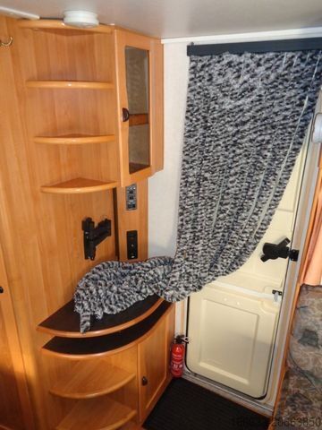 Caravana HYMER/ERIBA Moving 490 *Vorzelt*Fahrradträger*