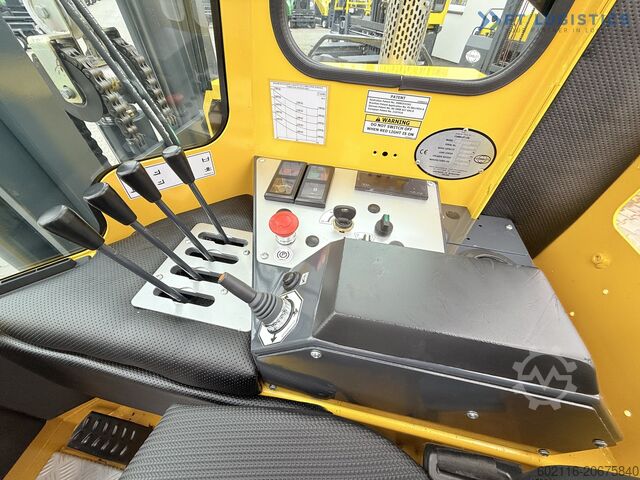 Carrello elevatore a quattro direzioni Combilift C4000 GAS DUPLEX 4600 FREE-LIFT CABIN