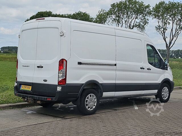Kombi s vysokou střechou FORD TRANSIT 2.0 L3H2 170Pk Euro6!