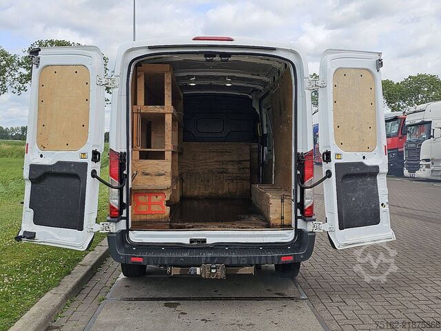 Kombi s vysokou střechou FORD TRANSIT 2.0 L3H2 170Pk Euro6!