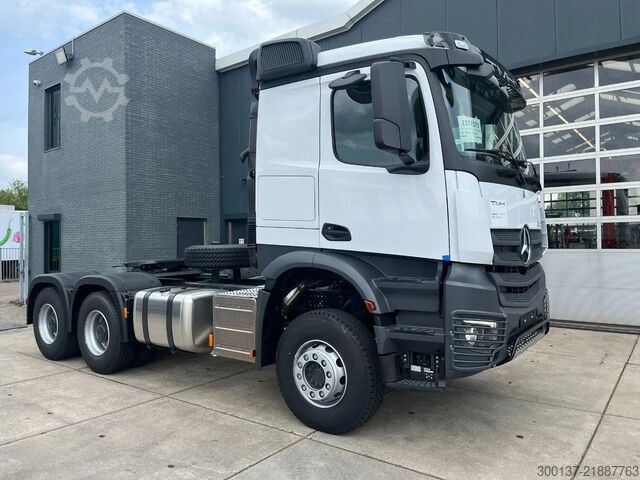 Padrão-SZM Mercedes-Benz Actros 3348 S 6x4 Tractor Head