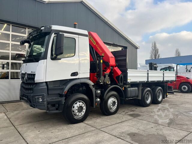 Jeřábové vozidlo Mercedes-Benz Arocs 4140 K 8x4 Crane Truck