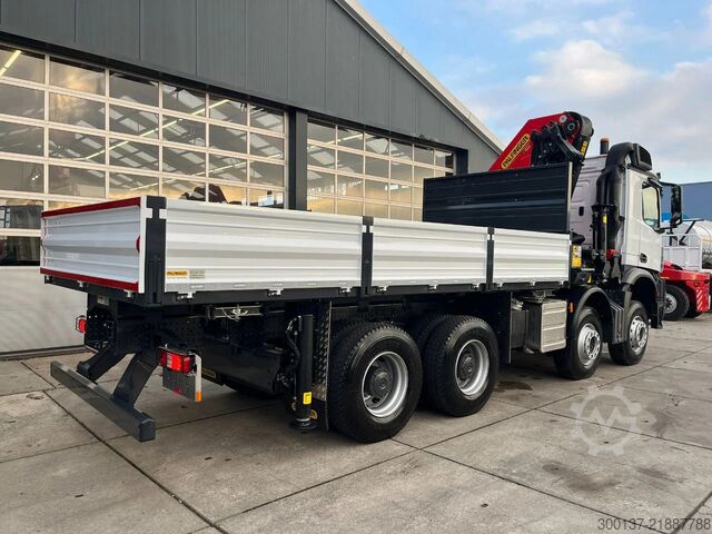 Jeřábové vozidlo Mercedes-Benz Arocs 4140 K 8x4 Crane Truck
