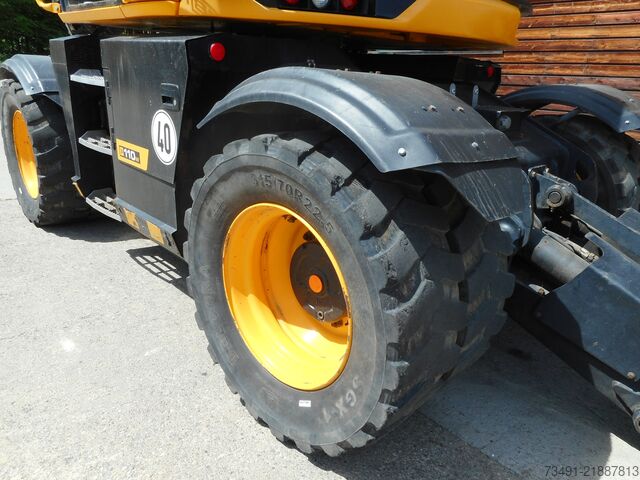 Kolový bagr JCB HYDRADIG 110W Tiltrotator