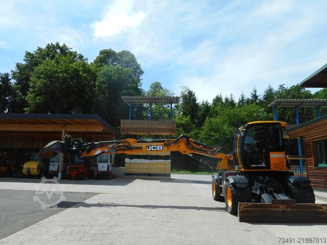 Kolový bagr JCB HYDRADIG 110W Tiltrotator