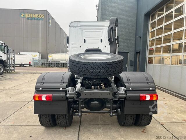Padrão-SZM Mercedes-Benz Actros 2045 S 4x2 Tractor Head